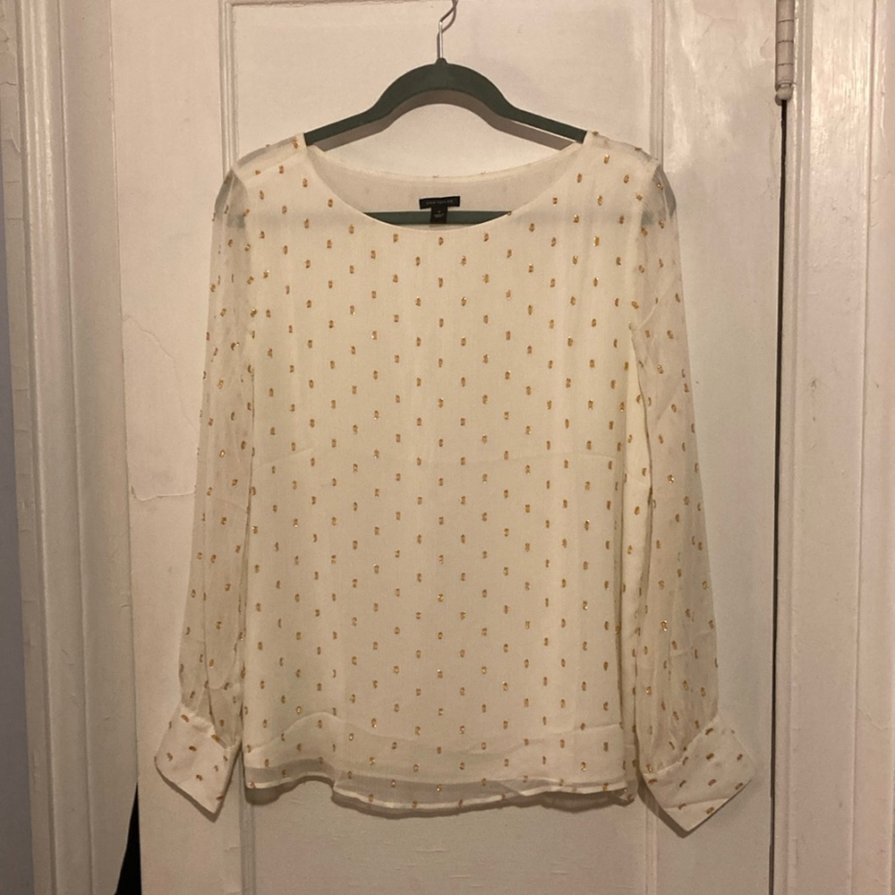 Ivory and Gold Top